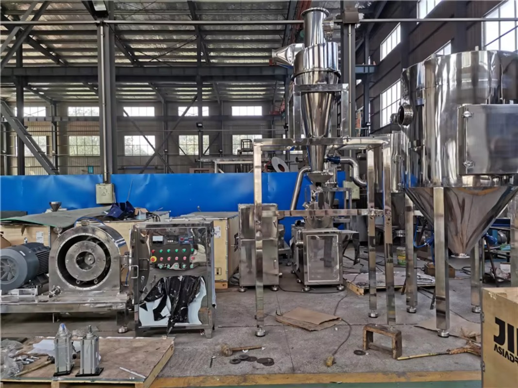 مطحنة صناعية للأعشاب الجافة وم - مراجعة Industrial Hammer Mill Grinder وسعره